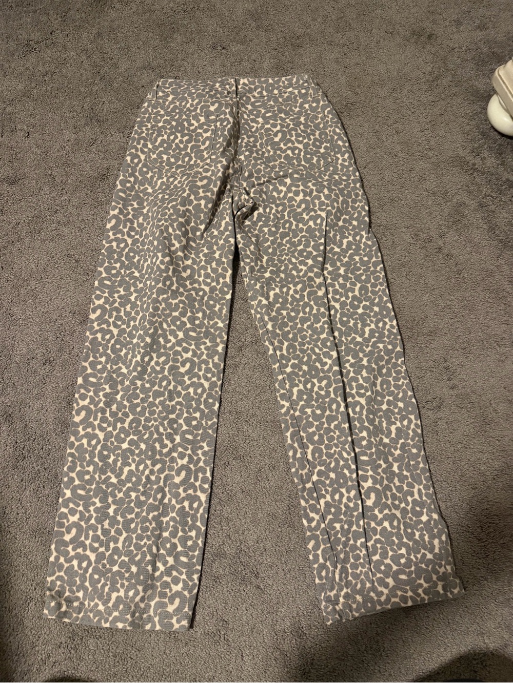 wild fable Gray and Cream Leopard Print Pants